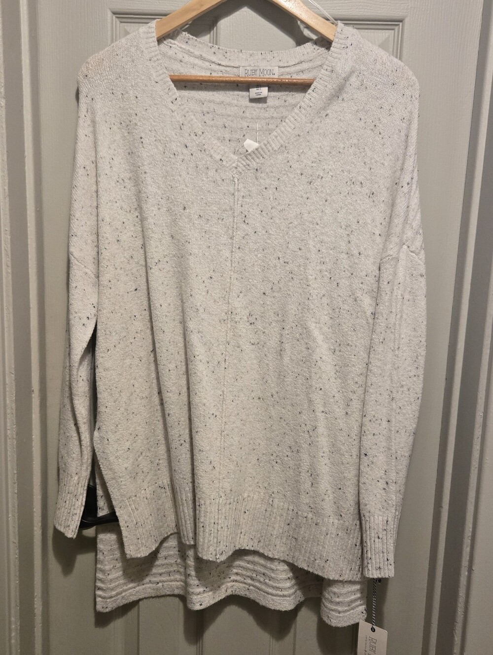 Ruby Moon Oversized Hi Low Beige Sweater Sz Small
